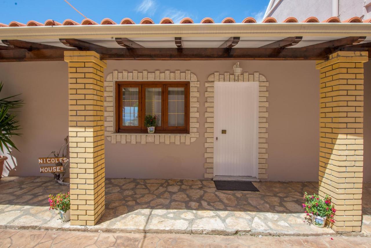 Nicoles Houses Arílasz Kültér fotó