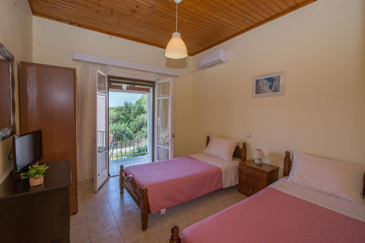 Nicoles Houses Arílasz Kültér fotó